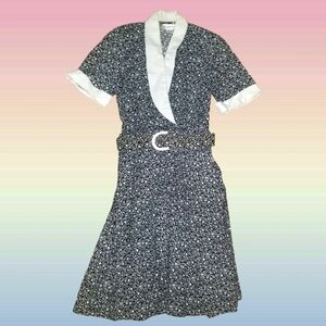 Vintage Black Floral Carriage Court Midi Dress